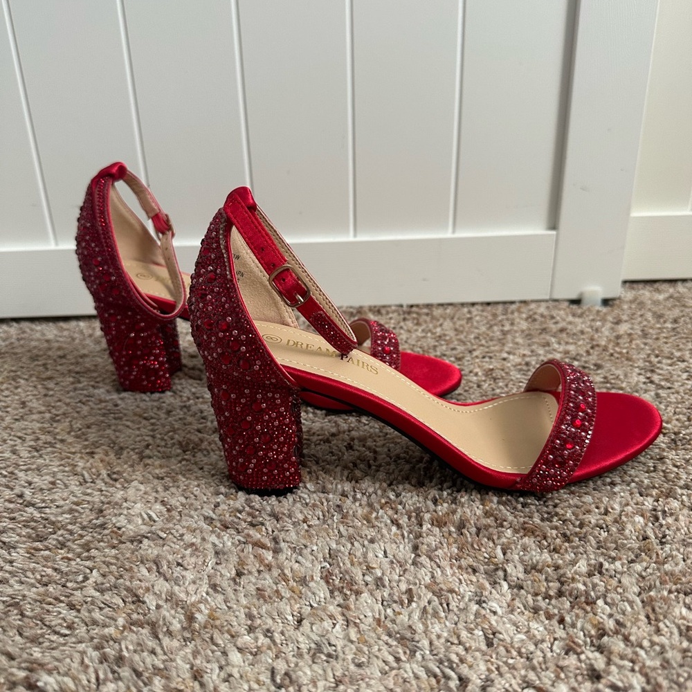 Dream Pairs Red Rhinestone Heels Ankle Strap Block Heel Sandals Ruby Size 8 - Picture 5 of 11